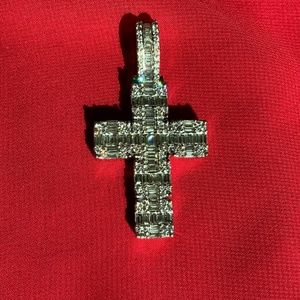 14k white gold Diamond Cross Pendant
